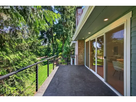 6130 Caufield Street West Linn OR 97068
