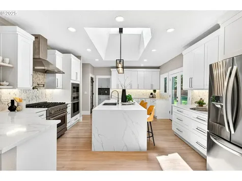 6130 Caufield Street West Linn OR 97068