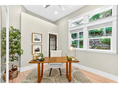6130 Caufield Street West Linn OR 97068