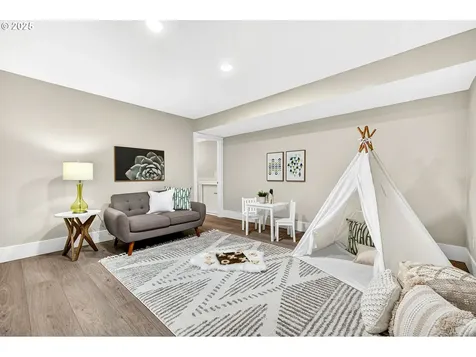 6130 Caufield Street West Linn OR 97068