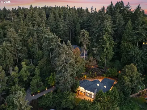 6130 Caufield Street West Linn OR 97068