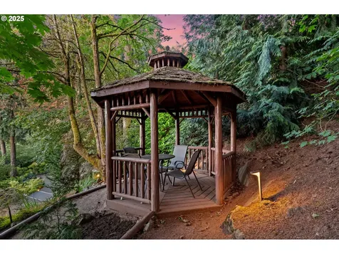 6130 Caufield Street West Linn OR 97068