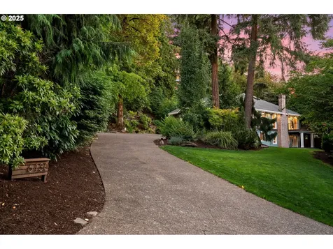 6130 Caufield Street West Linn OR 97068