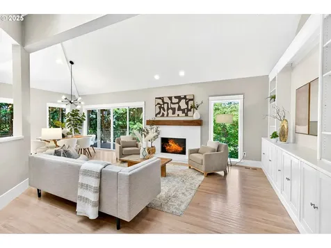 6130 Caufield Street West Linn OR 97068