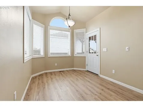 1803 E Gaither Avenue La Center WA 98629