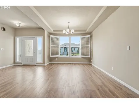 1803 E Gaither Avenue La Center WA 98629