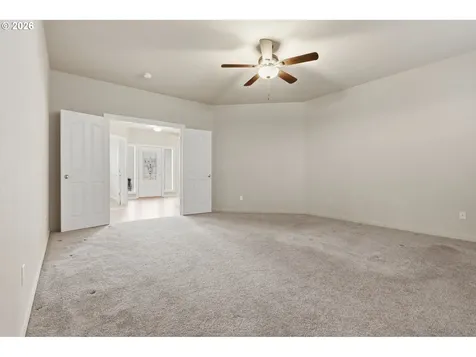 1803 E Gaither Avenue La Center WA 98629