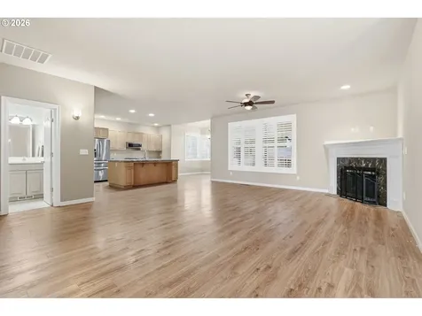 1803 E Gaither Avenue La Center WA 98629