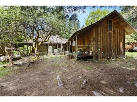 2128 Starveout Creek Road Azalea OR 97410