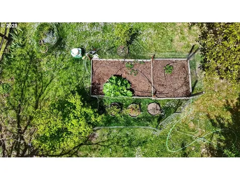 2128 Starveout Creek Road Azalea OR 97410