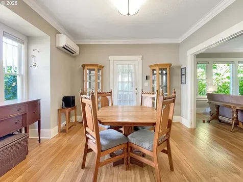 1019 23rd Avenue Longview WA 98632