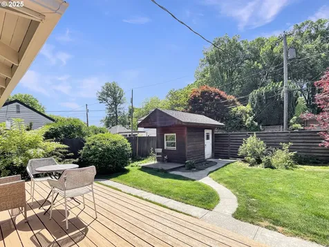 1019 23rd Avenue Longview WA 98632