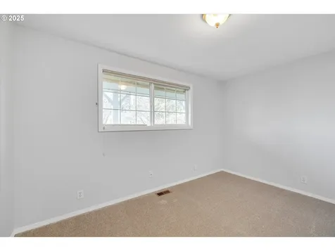 156 Ogden Drive Oregon City OR 97045