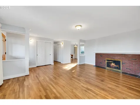 156 Ogden Drive Oregon City OR 97045