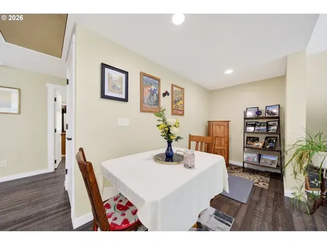 856 Scottsburg West Road Scottsburg OR 97473