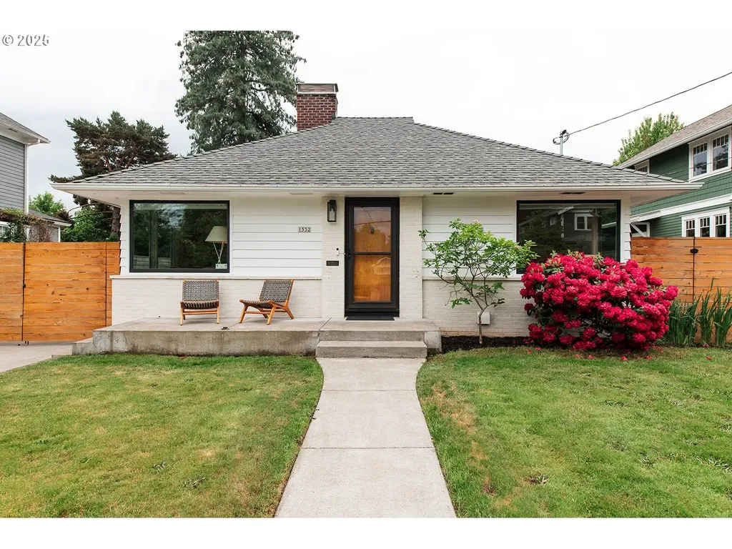 1532 SE Malden Street Portland OR 97202