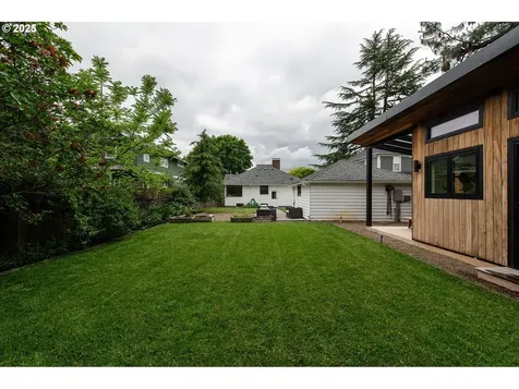 1532 SE Malden Street Portland OR 97202