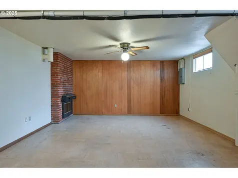 6208 SE Woodstock Boulevard Portland OR 97206