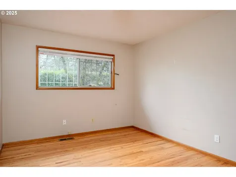 6208 SE Woodstock Boulevard Portland OR 97206