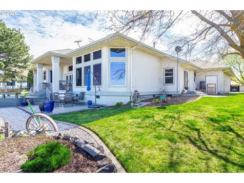 148 Rio Senda Street Umatilla OR 97882
