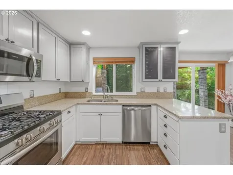 19240 SW Rosedale Court Beaverton OR 97007