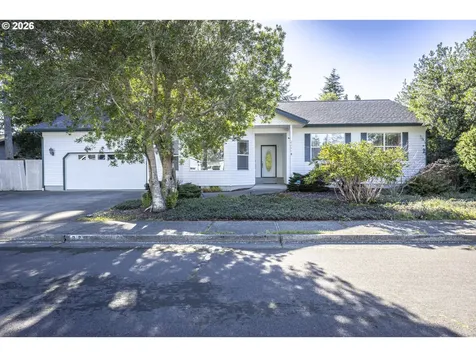 2284 21st Street Florence OR 97439