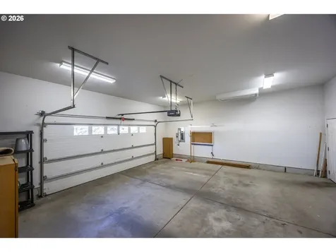 2284 21st Street Florence OR 97439