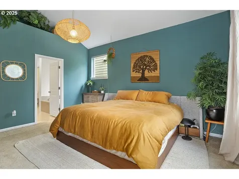 5898 NE Saida Lane Hillsboro OR 97124