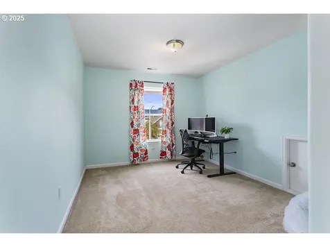 5898 NE Saida Lane Hillsboro OR 97124