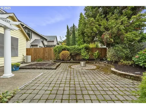 5898 NE Saida Lane Hillsboro OR 97124