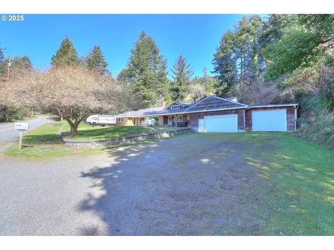 28379 Mateer Road Gold Beach OR 97444