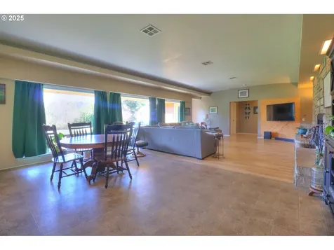28379 Mateer Road Gold Beach OR 97444