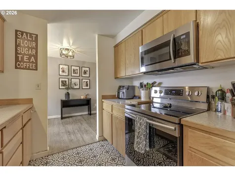 1680 SE 52nd Avenue Hillsboro OR 97123
