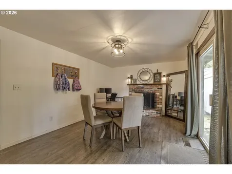 1680 SE 52nd Avenue Hillsboro OR 97123