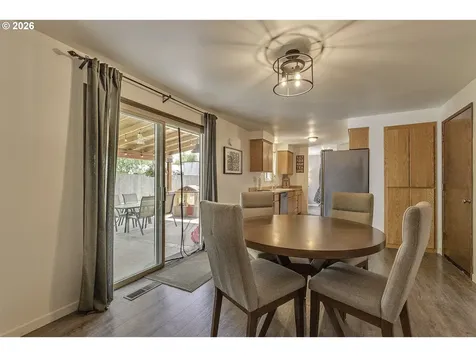 1680 SE 52nd Avenue Hillsboro OR 97123