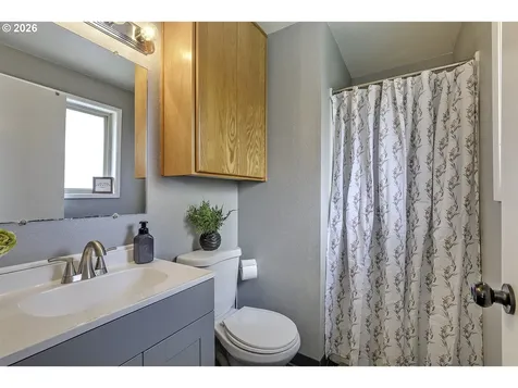 1680 SE 52nd Avenue Hillsboro OR 97123