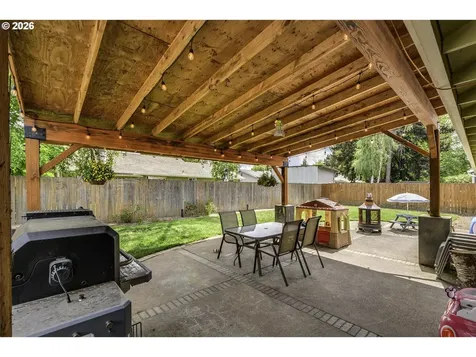 1680 SE 52nd Avenue Hillsboro OR 97123