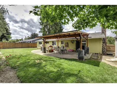 1680 SE 52nd Avenue Hillsboro OR 97123