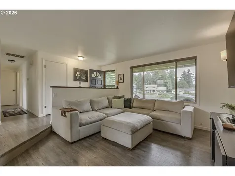 1680 SE 52nd Avenue Hillsboro OR 97123