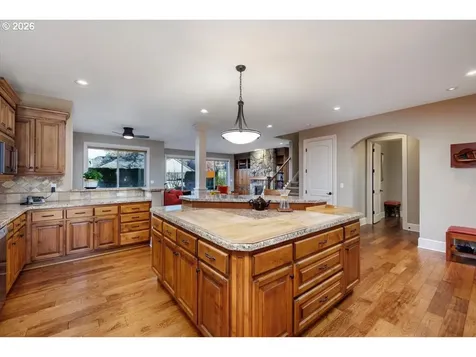 5511 Fieldstone Court Lake Oswego OR 97035