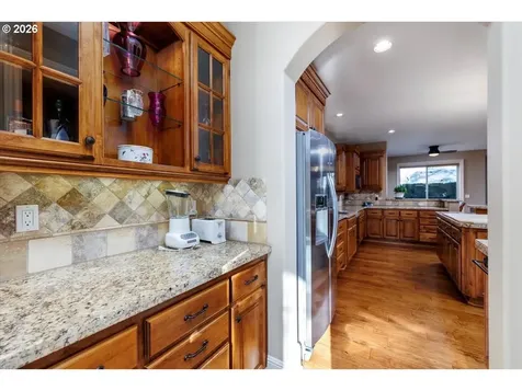 5511 Fieldstone Court Lake Oswego OR 97035