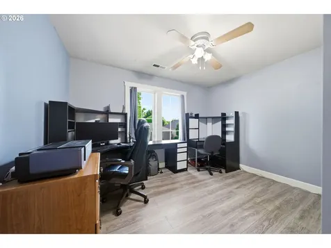 17504 NE 30th Street Vancouver WA 98682