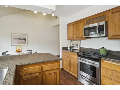 11317 SE Brookside Drive Portland OR 97266
