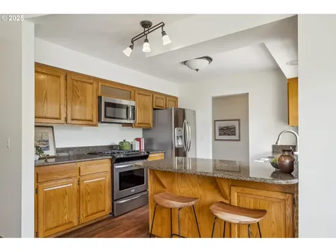 11317 SE Brookside Drive Portland OR 97266