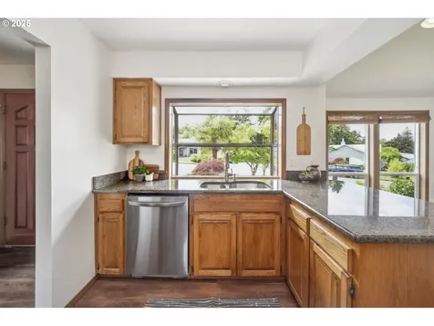 11317 SE Brookside Drive Portland OR 97266