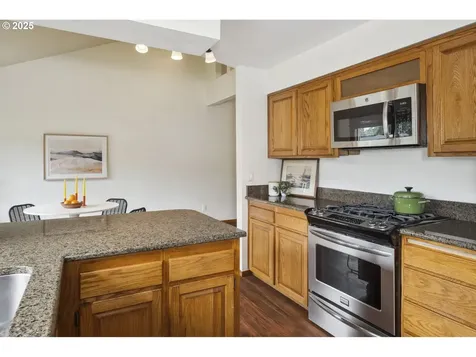 11317 SE Brookside Drive Portland OR 97266