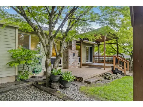 11317 SE Brookside Drive Portland OR 97266