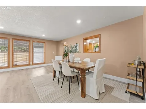 1620 SE 176th Avenue Portland OR 97233