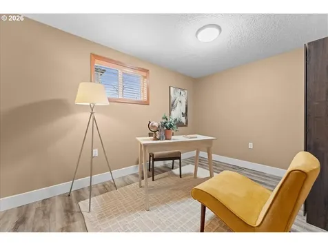 1620 SE 176th Avenue Portland OR 97233