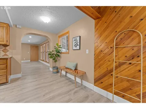 1620 SE 176th Avenue Portland OR 97233